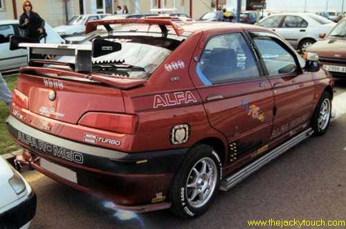 http://www.europanto.be/jackytouch/images/cars/alfa-2/arr.jpg
